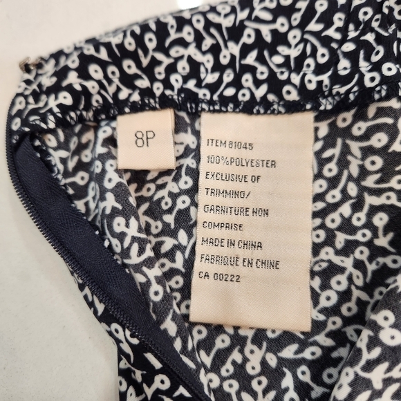 Vintage Tradition Petite Shirt and Skirt Combination Black Grey Floral Size 8P - Picture 13 of 16